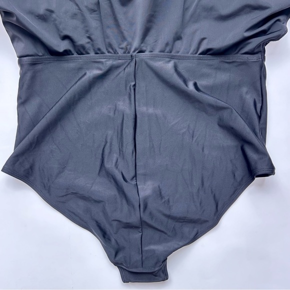 Torrid Asymmetrical Twist Front One-Piece Swim
Dress Black Plus Size 2X - Picture 13 of 16